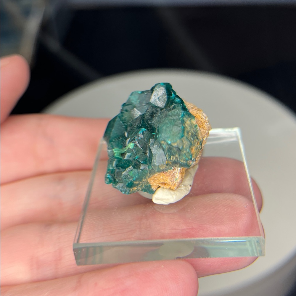 Dioptase on Matrix - Picture 3 of 6